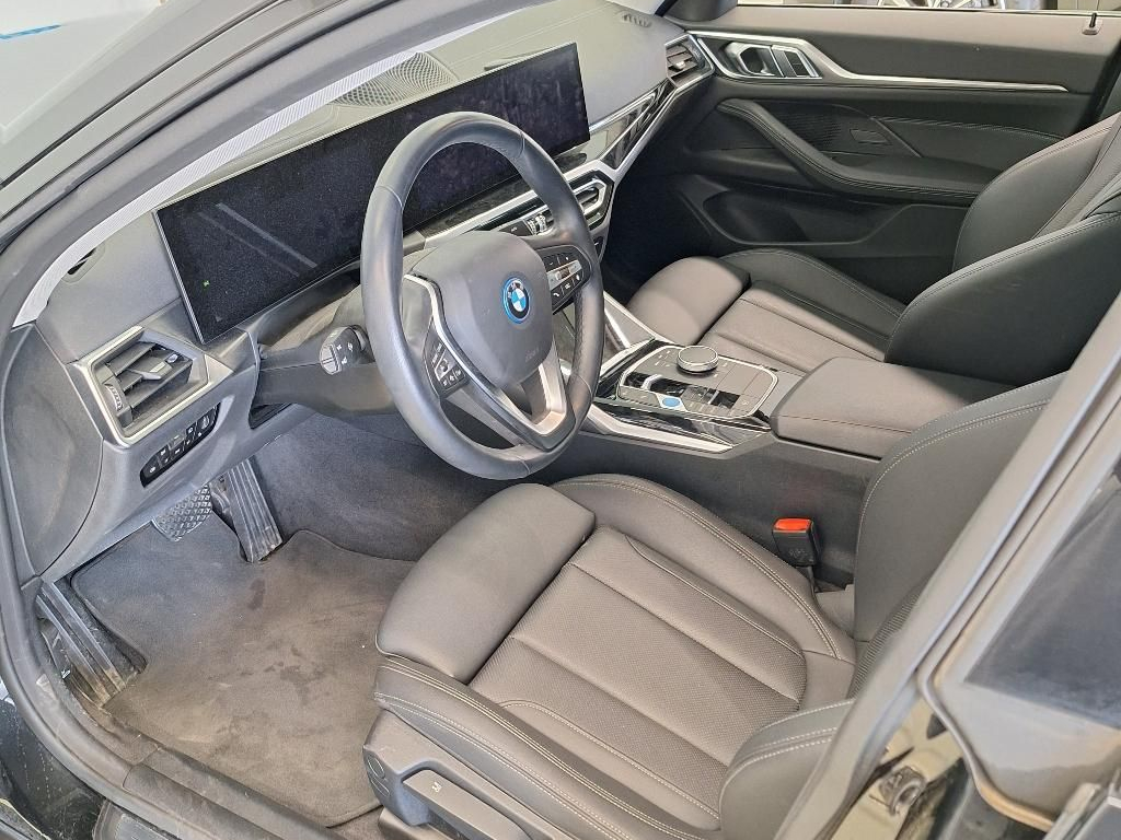 BMW I4 35 EDRIVE GRAN COUPE 286 CV Packs; Rangement; Park assist; Active Guard+; Bmw Live cockpit Navi+