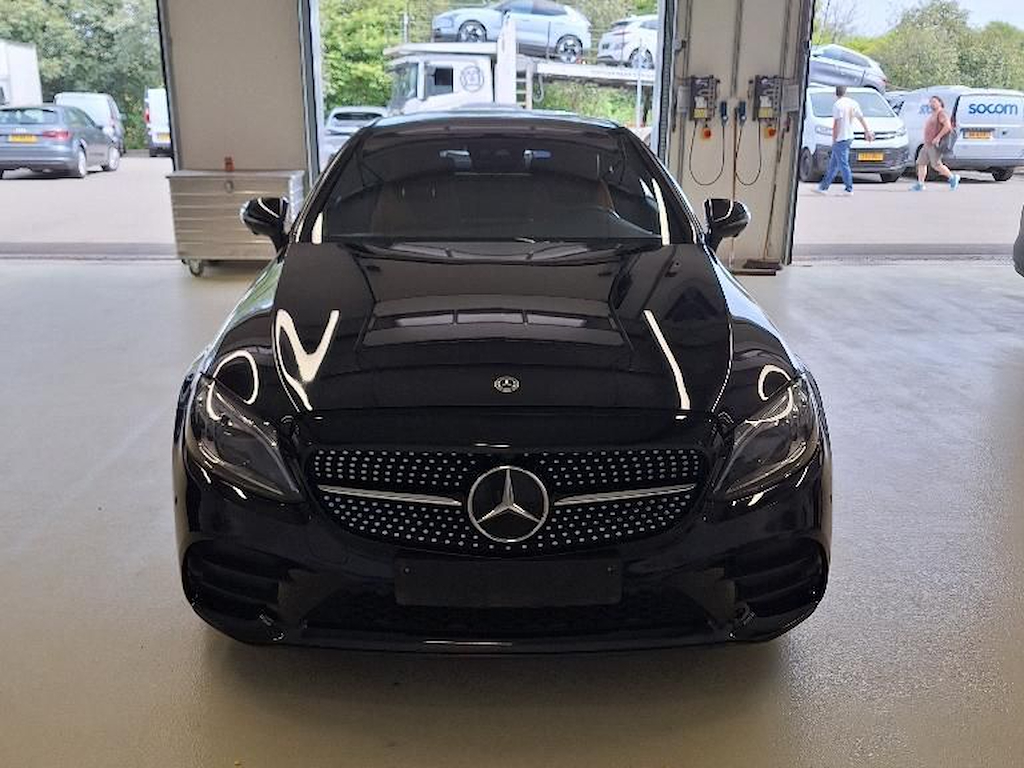 Mercedes-Benz C LASS  180 OUPE 156V AMG Line, GPS, PD, Night Pak, Panorami roof, Burmester Surround