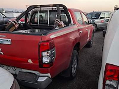 Osta [Merkki] [Malli] osoitteesta Ayvens Carmarket