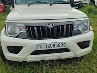 Comprar MAHINDRA BOLERO 1.5 D B4 en Ayvens Carmarket