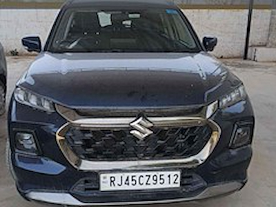 Köp MARUTI SUZUKI GRAND VITARA 1.5 Hyb på Ayvens Carmarket