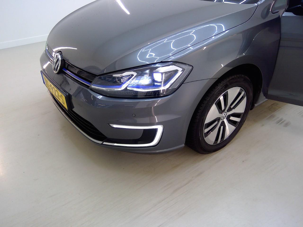 Foto 22 van Volkswagen E-Golf