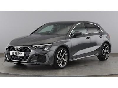 Kaufe AUDI A3 Sportback bei Ayvens Carmarket