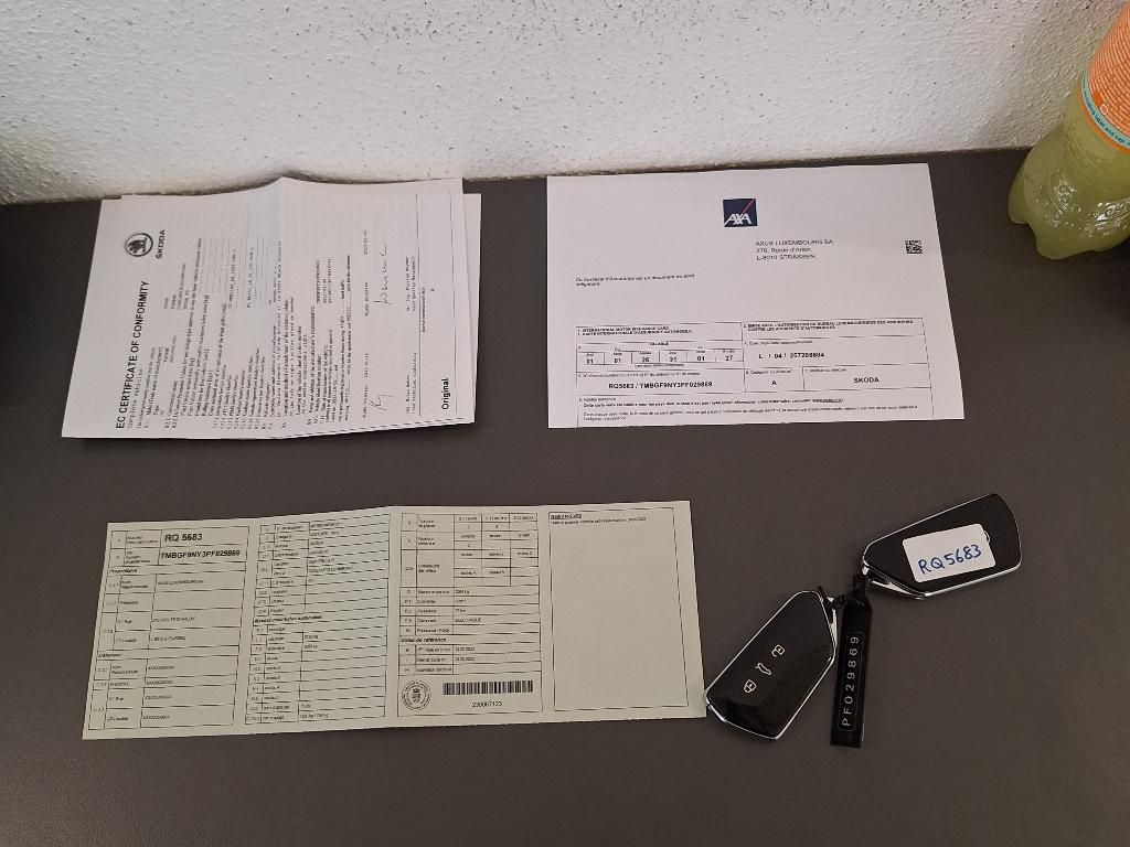 Skoda Enyaq COUPE 82 KWH RS IV 4WD 299 CV Packs; Advantage; Drive Sport+; Comfort Seat+; Snd Sys Canton; Toit pan