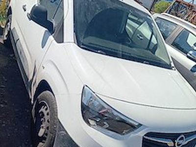 Buy OPEL OPEL COMBO on Ayvens Carmarket