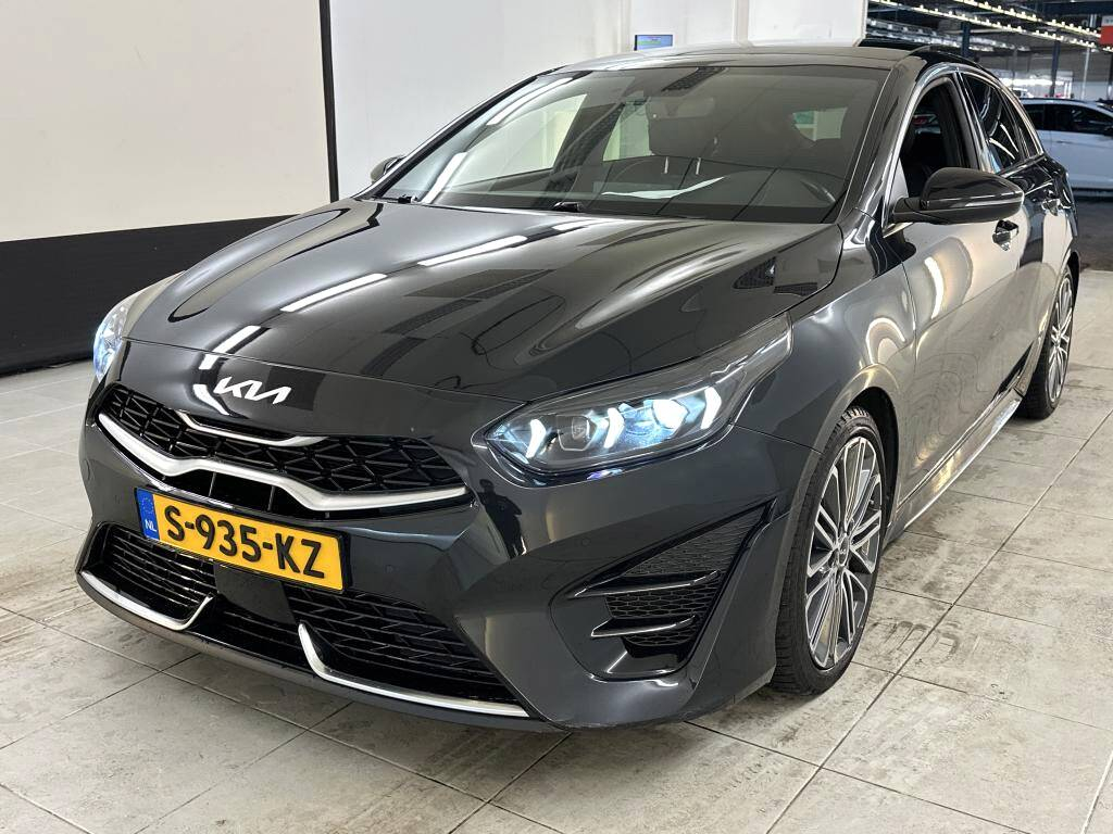 Kia PROCEED 1.5 T-GDi DCT7 GT-PlusLine glazen dak