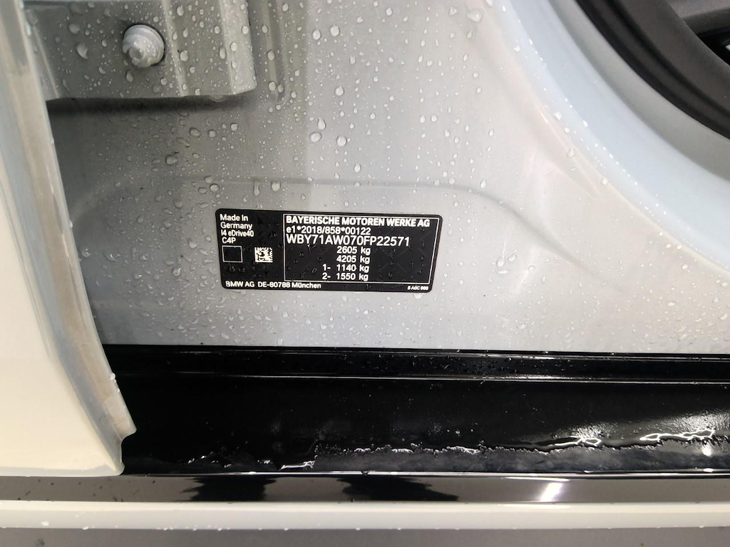 Foto 16 van BMW i4