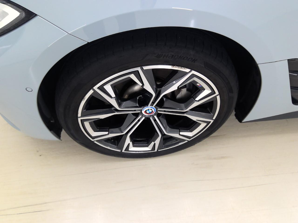 Foto 27 van BMW i4