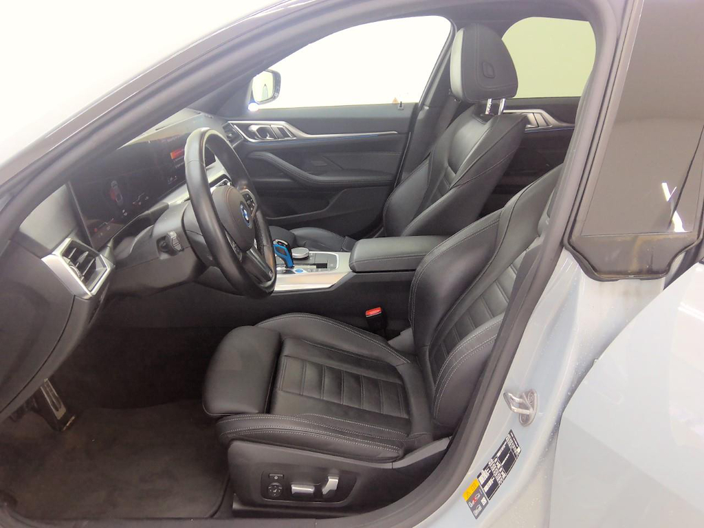 Foto 7 van BMW i4