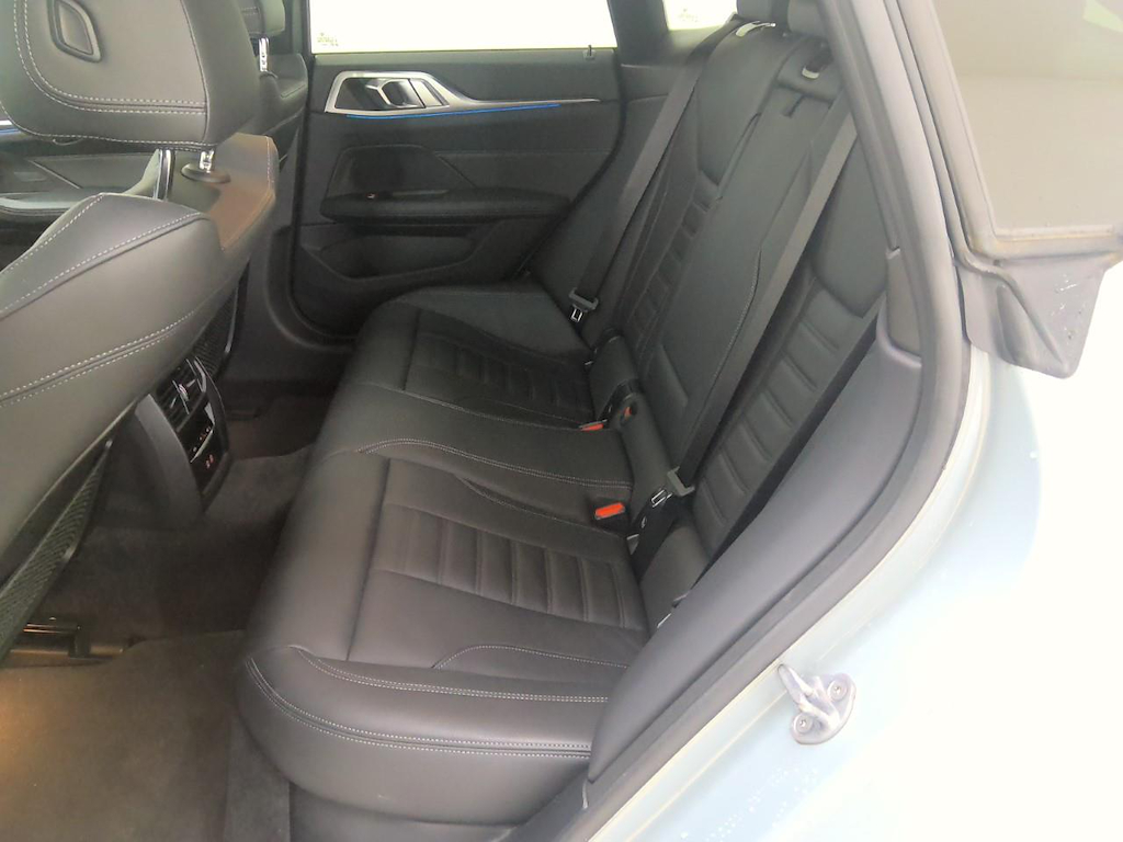 Foto 8 van BMW i4