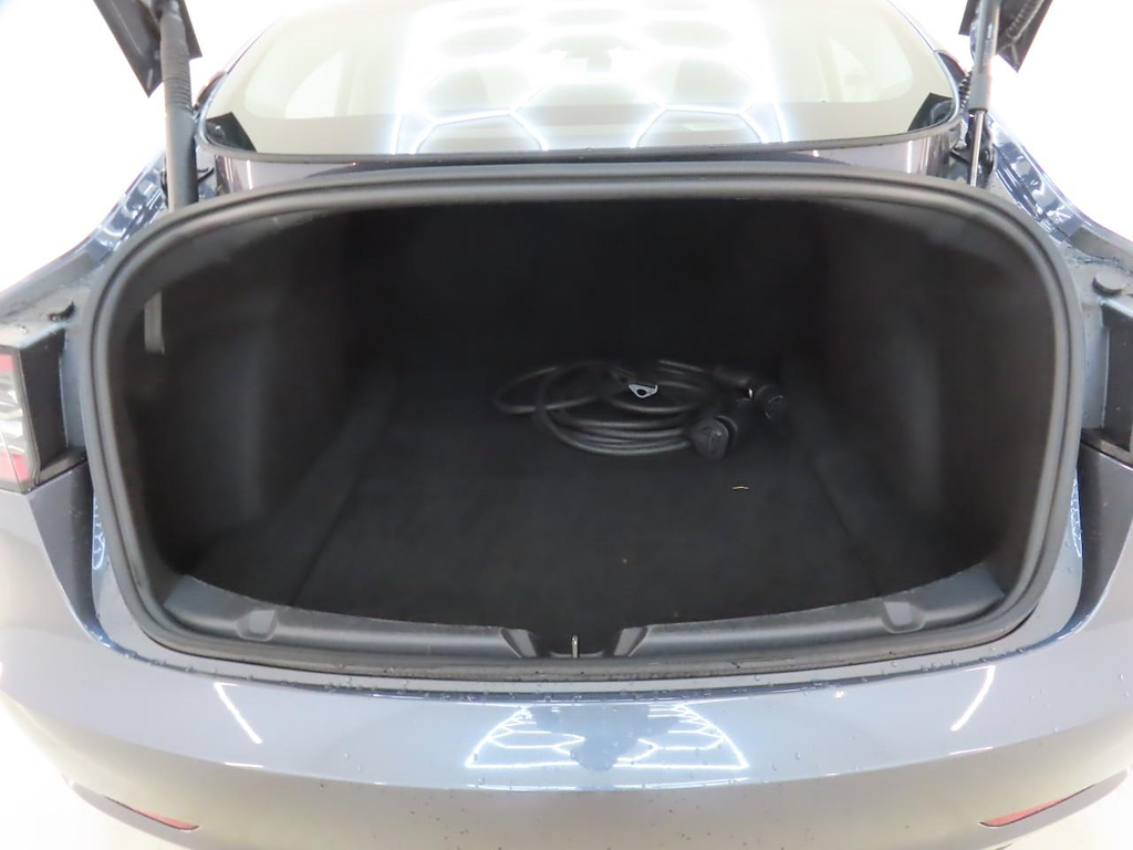 Foto 8 van Tesla Model 3