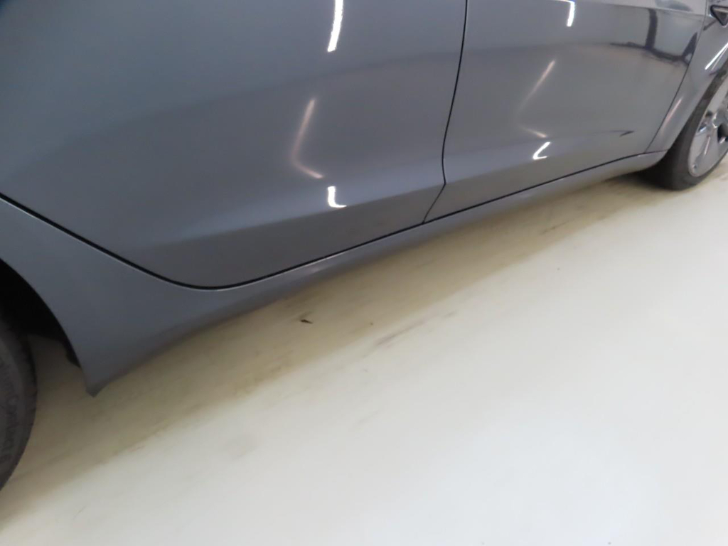 Foto 10 van Tesla Model 3