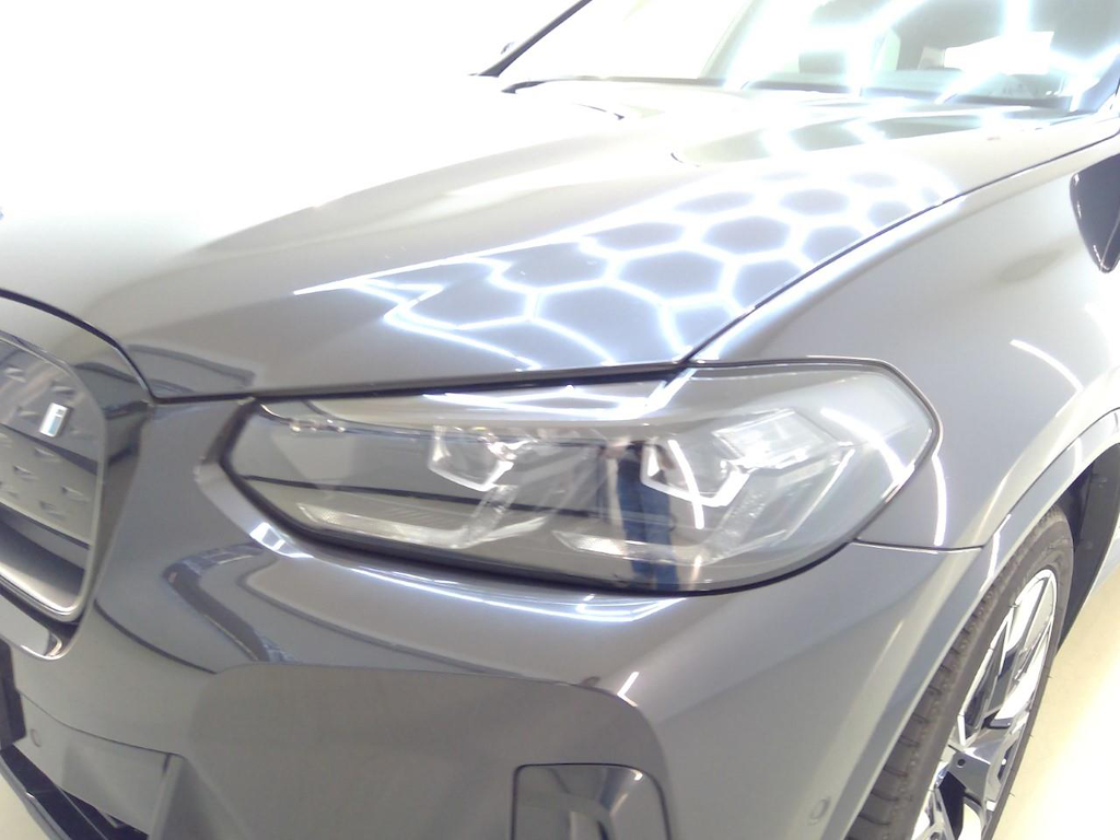 Foto 17 van BMW ix3