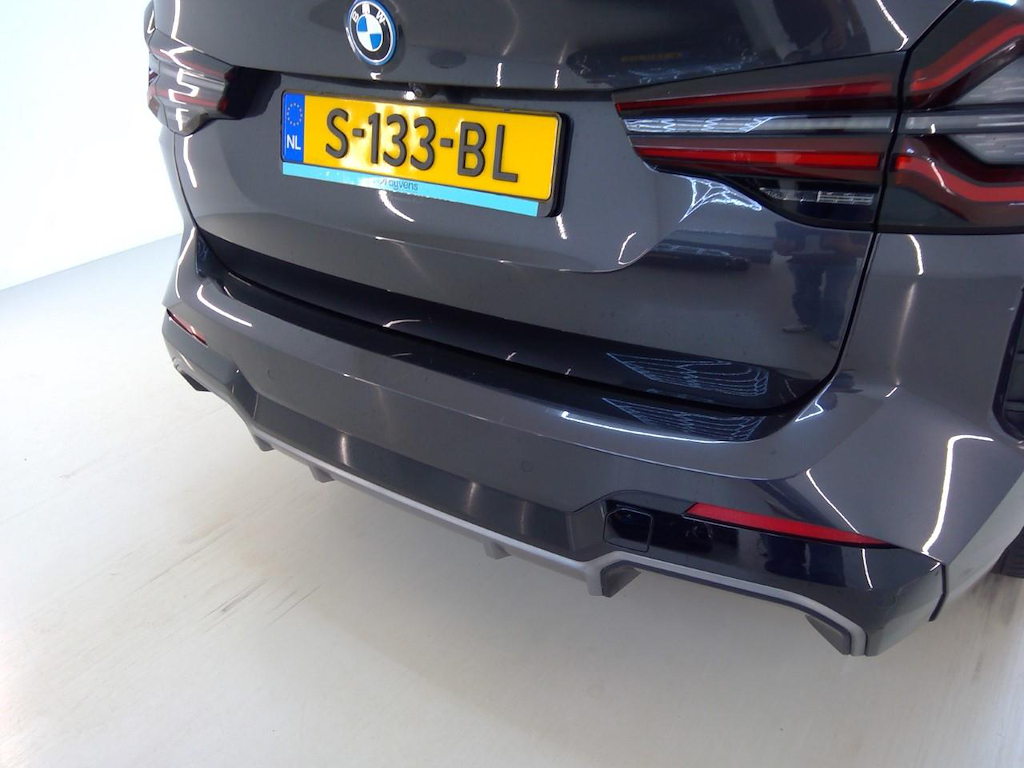 Foto 28 van BMW ix3