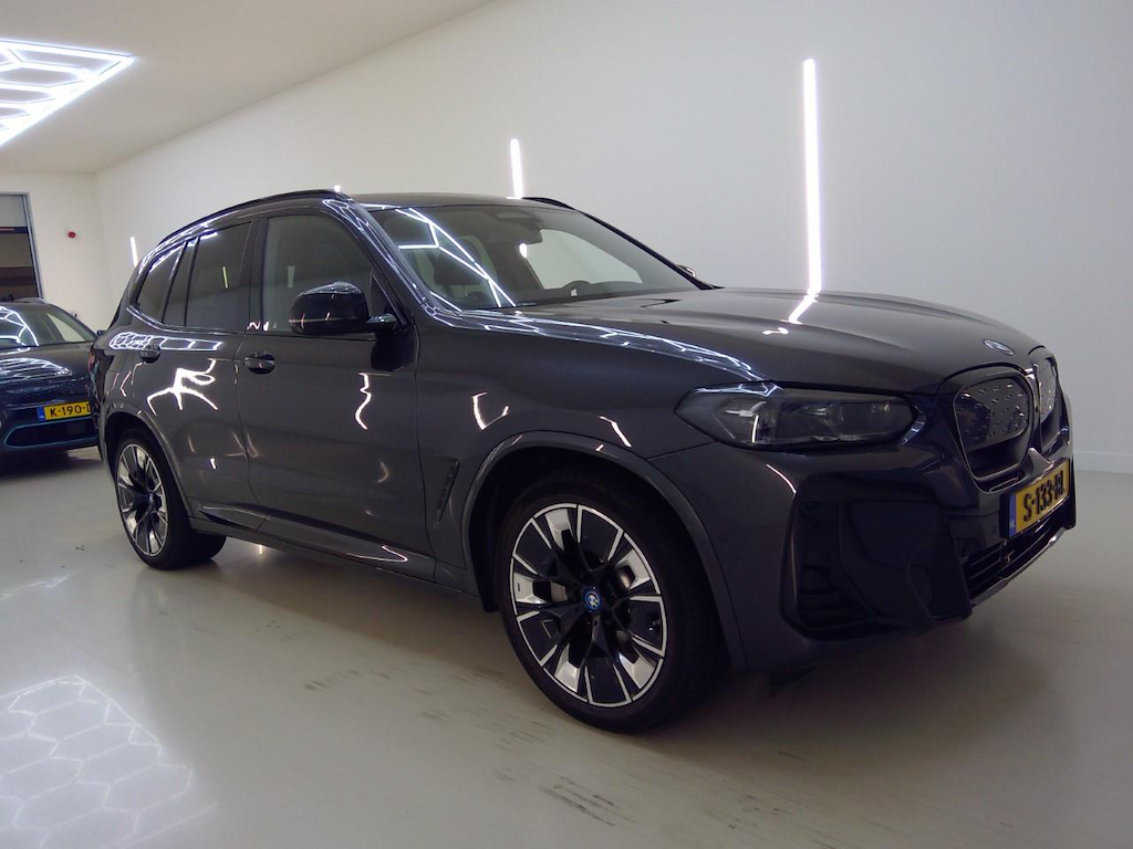 Foto 6 van BMW ix3