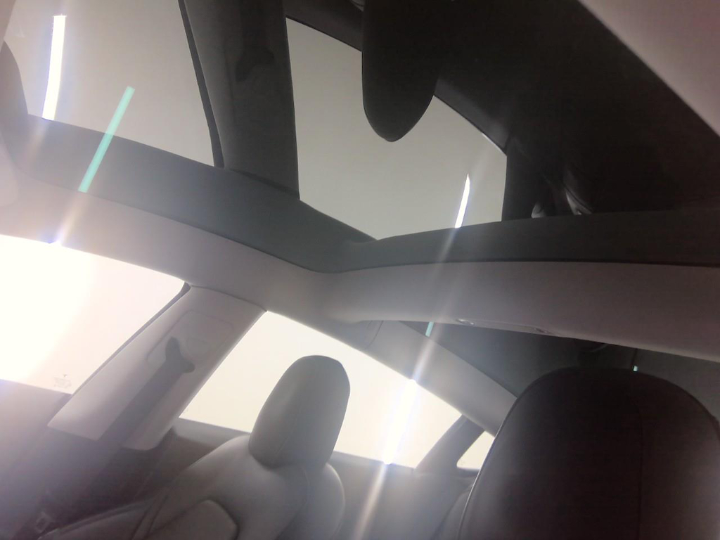 Foto 12 van Tesla Model 3