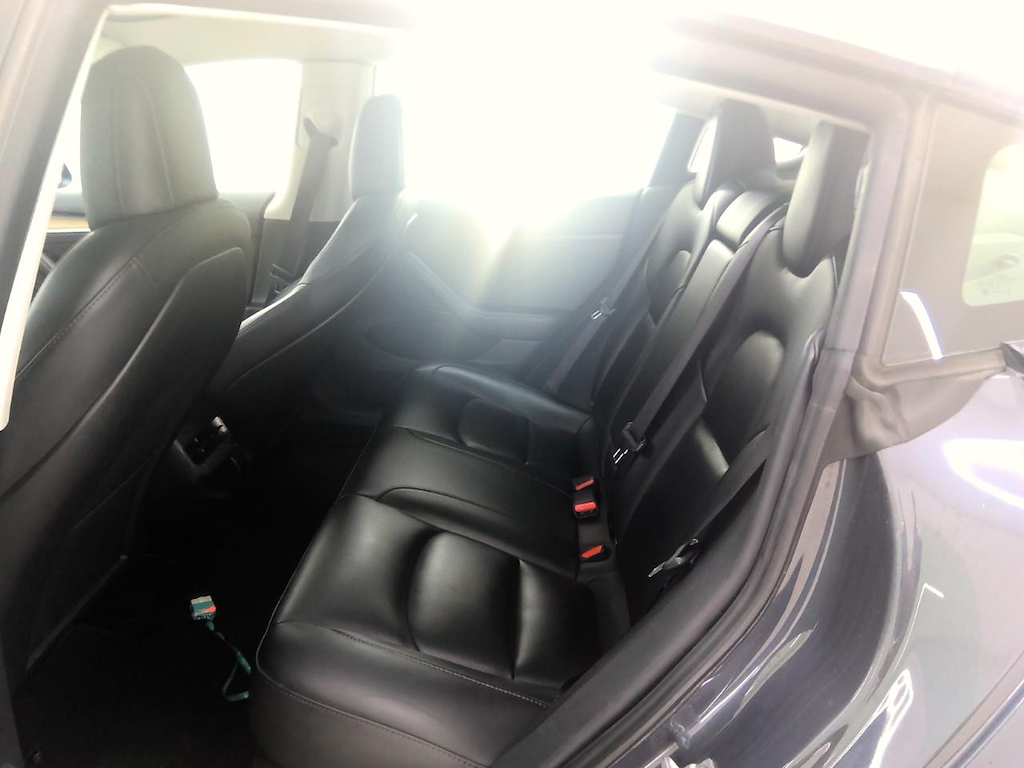 Foto 5 van Tesla Model 3