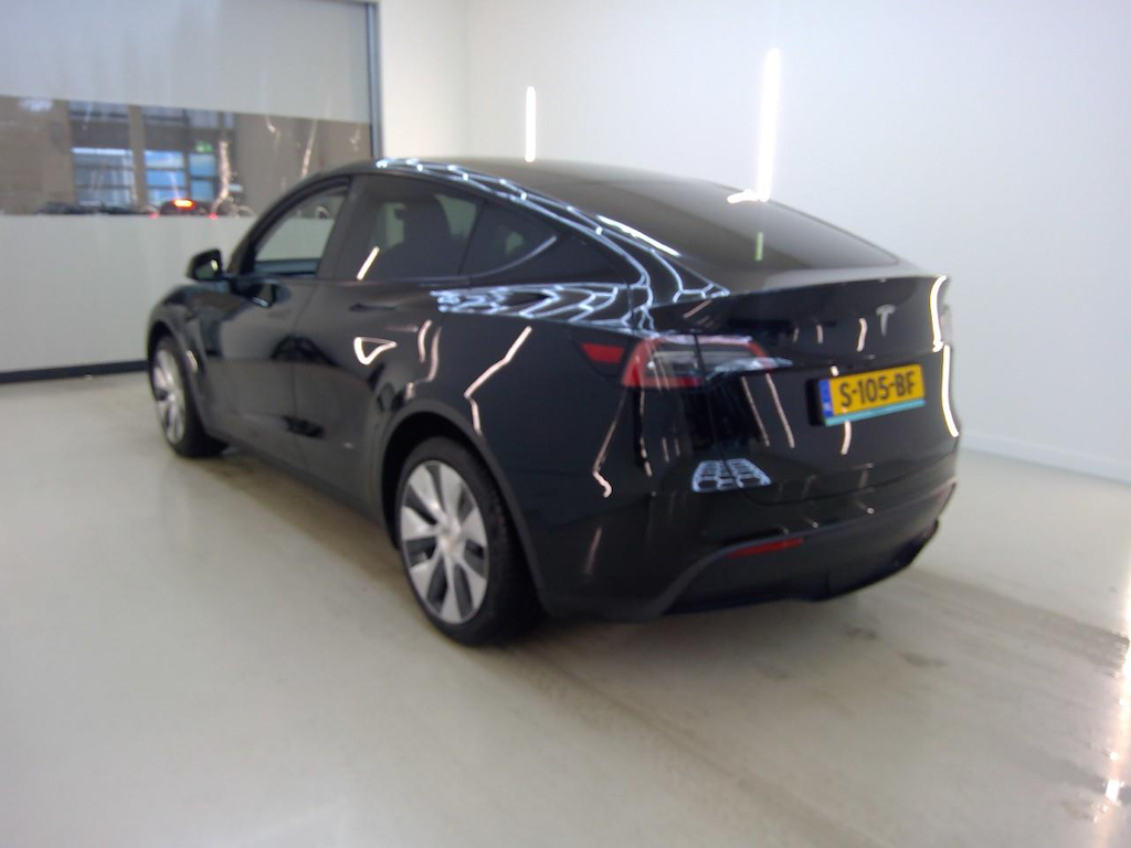 Foto 6 van Tesla Model Y