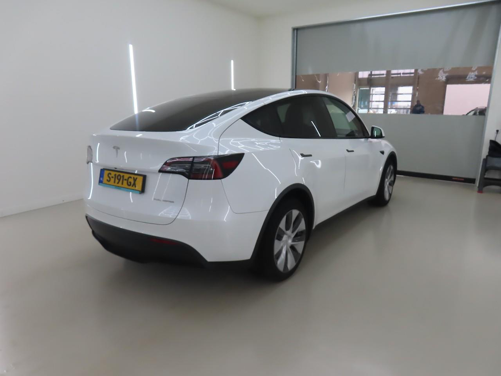 Foto 4 van Tesla Model Y