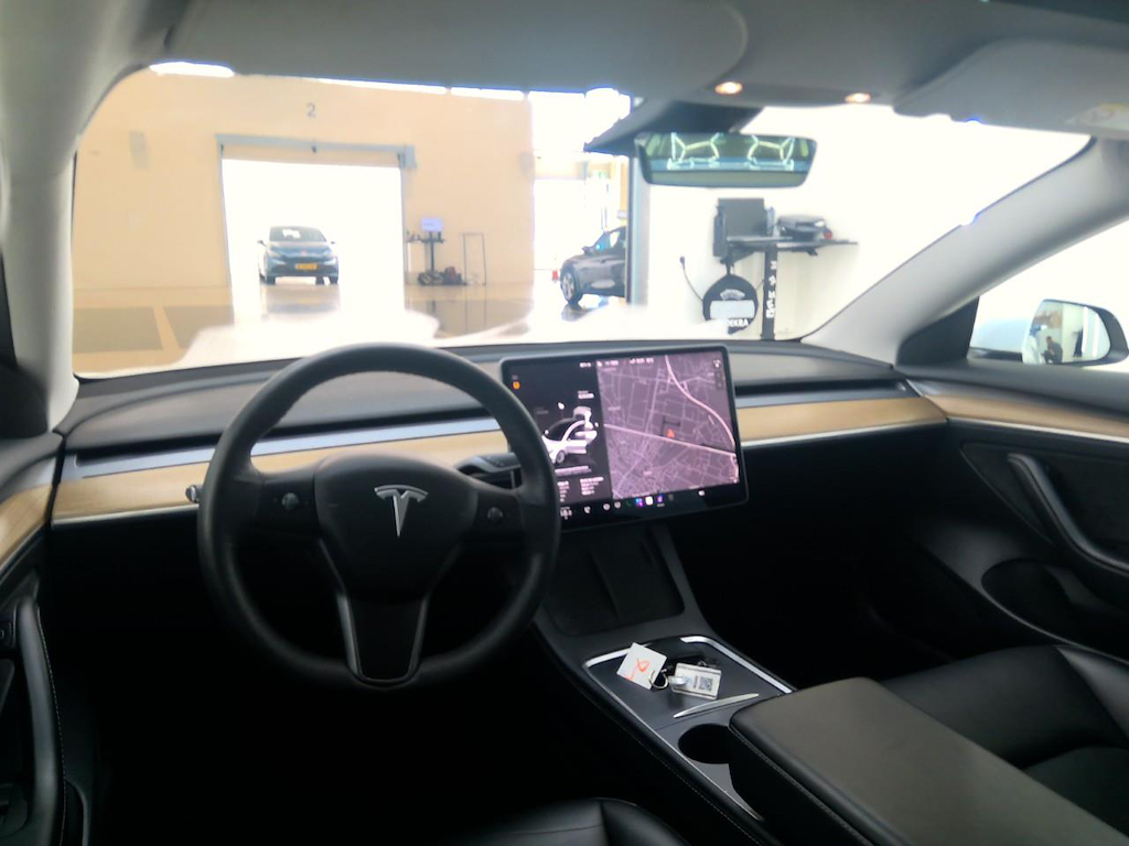 Foto 4 van Tesla Model 3