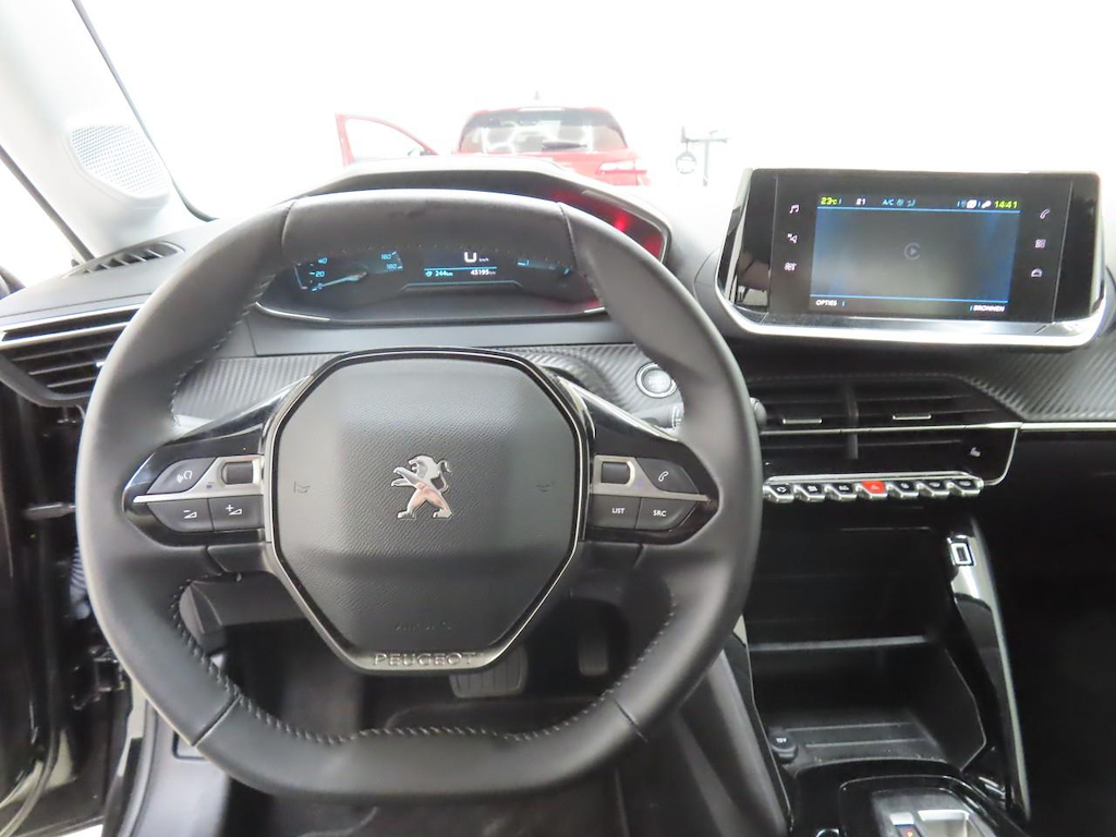 Foto 4 van Peugeot E-208