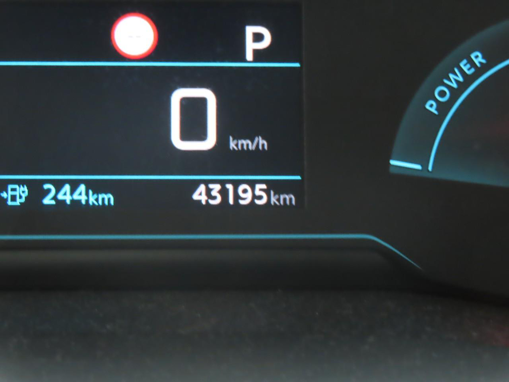Foto 5 van Peugeot E-208