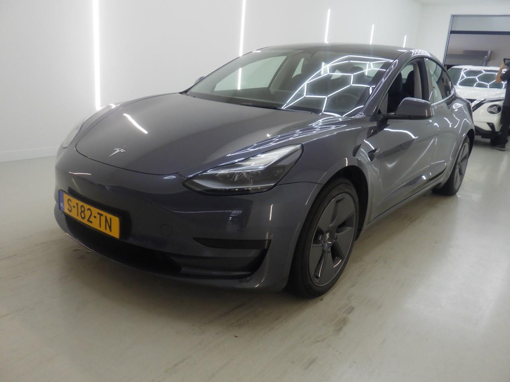 Foto 2 van Tesla Model 3