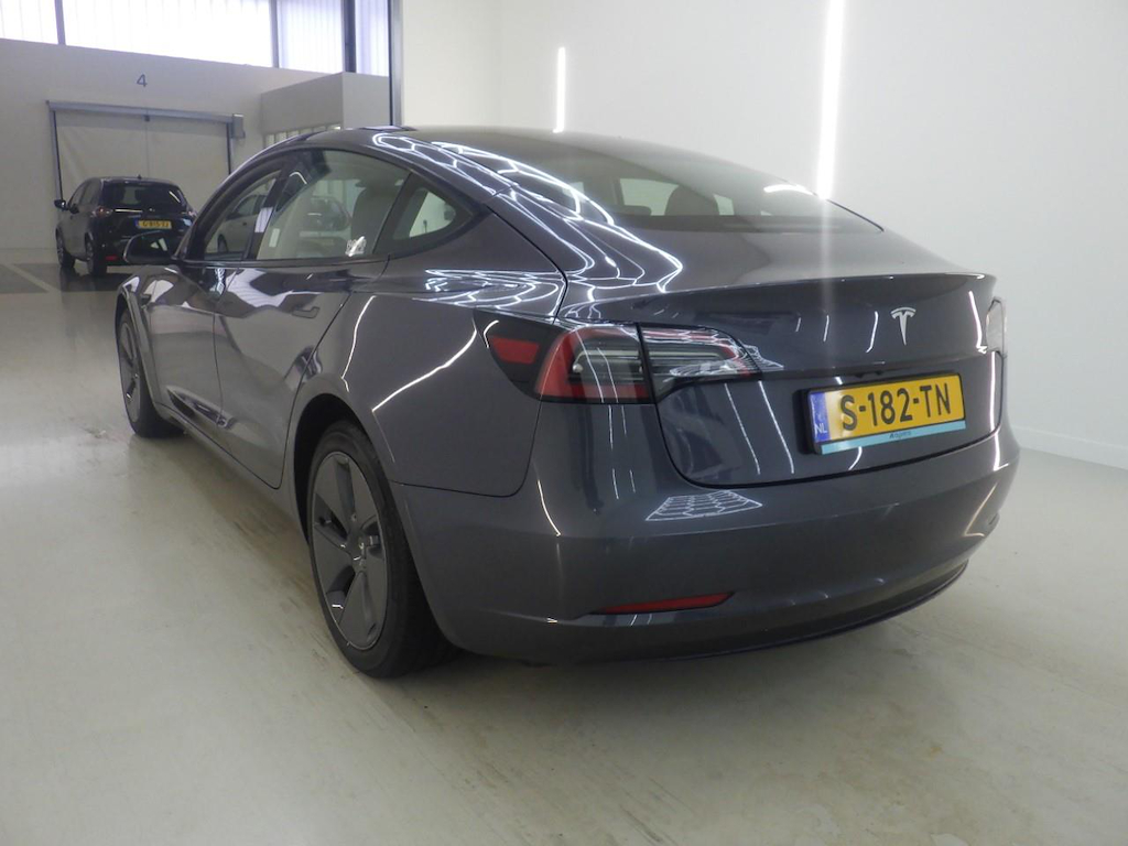 Foto 6 van Tesla Model 3