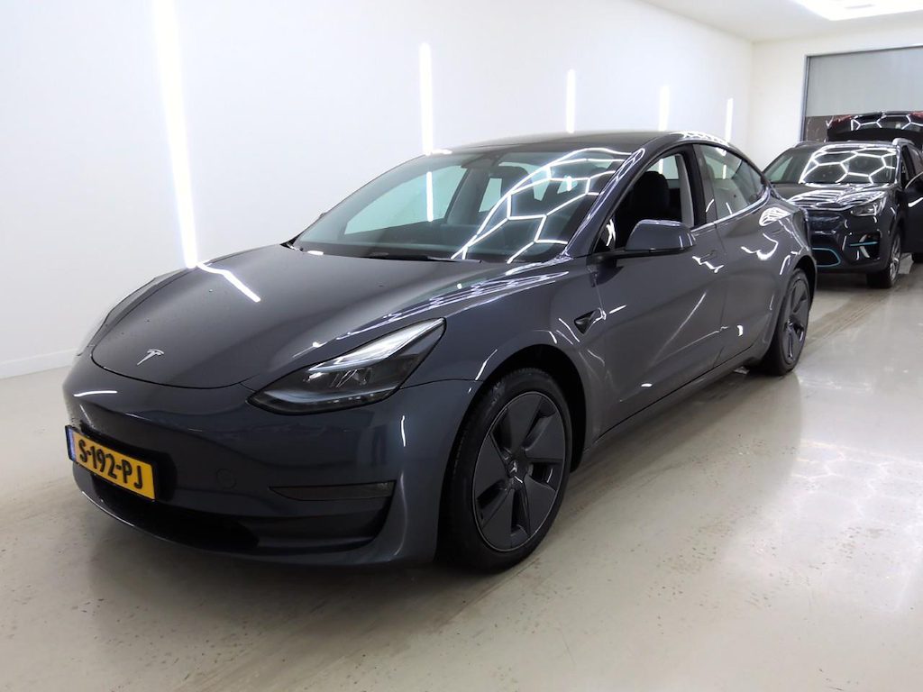 Foto 2 van Tesla Model 3