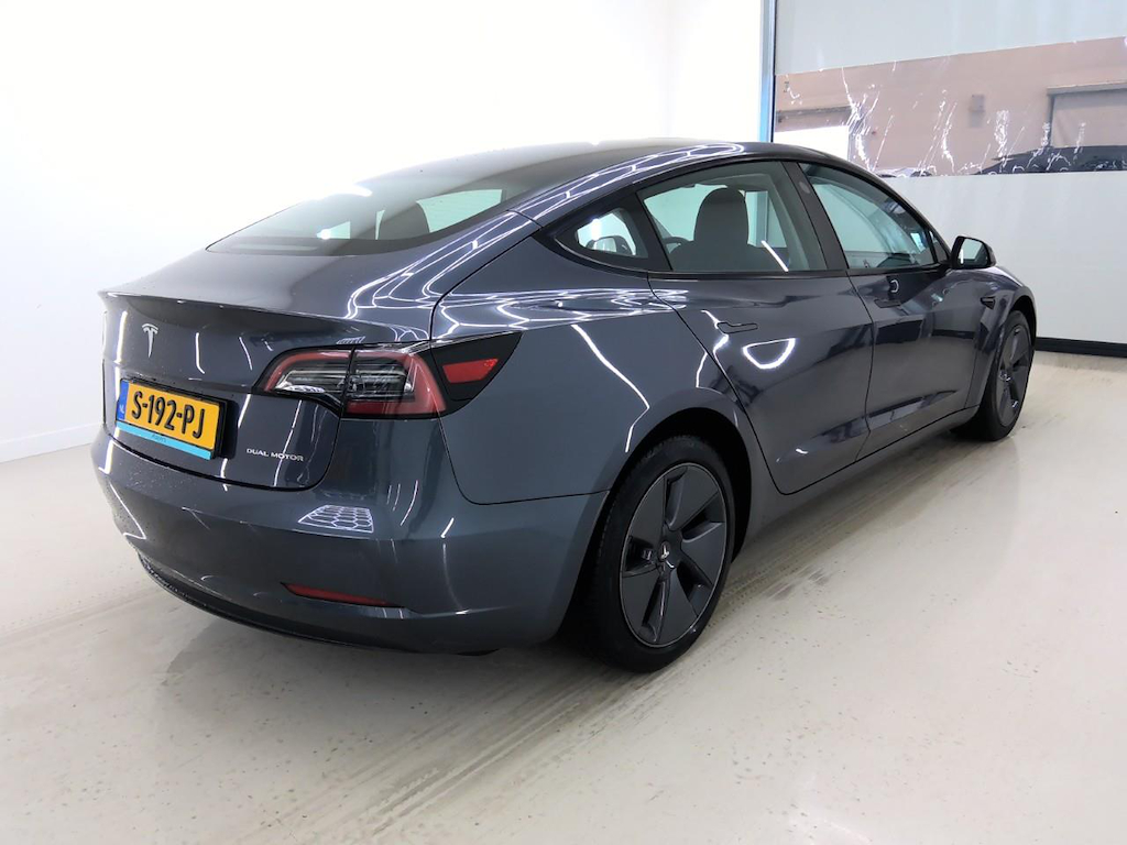 Foto 3 van Tesla Model 3