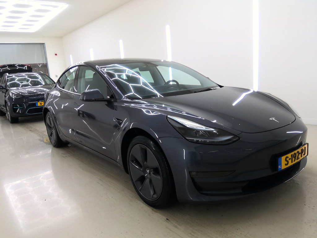 Foto 6 van Tesla Model 3
