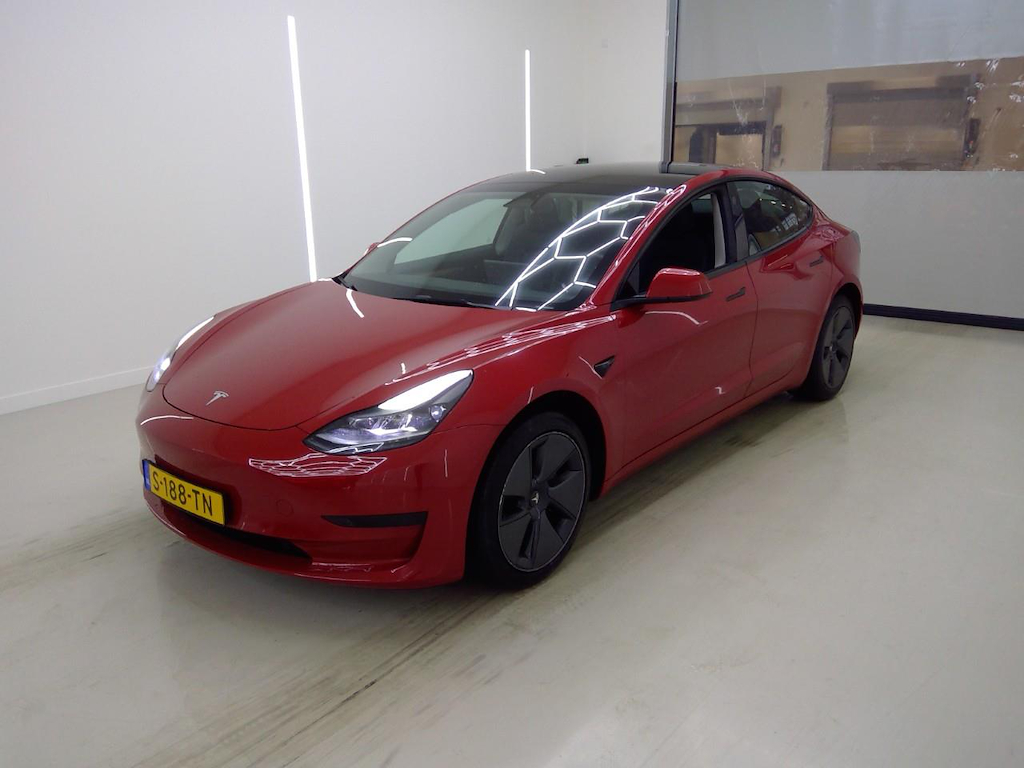 Foto 2 van Tesla Model 3