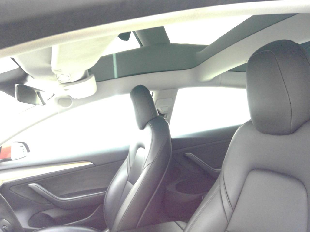 Foto 17 van Tesla Model 3