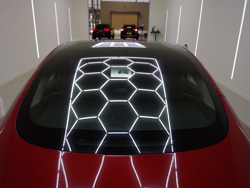 Foto 20 van Tesla Model 3