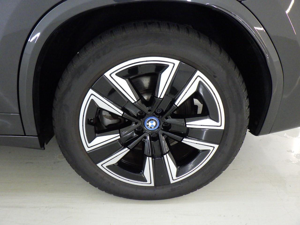 Foto 12 van BMW ix3