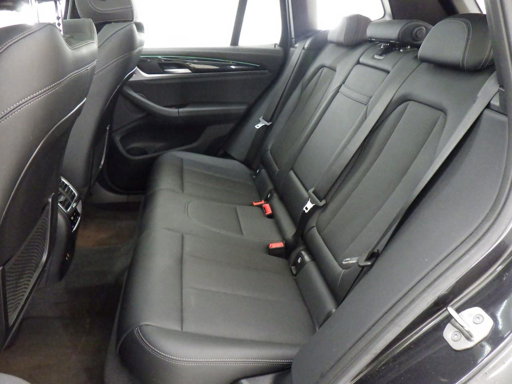 Foto 9 van BMW ix3