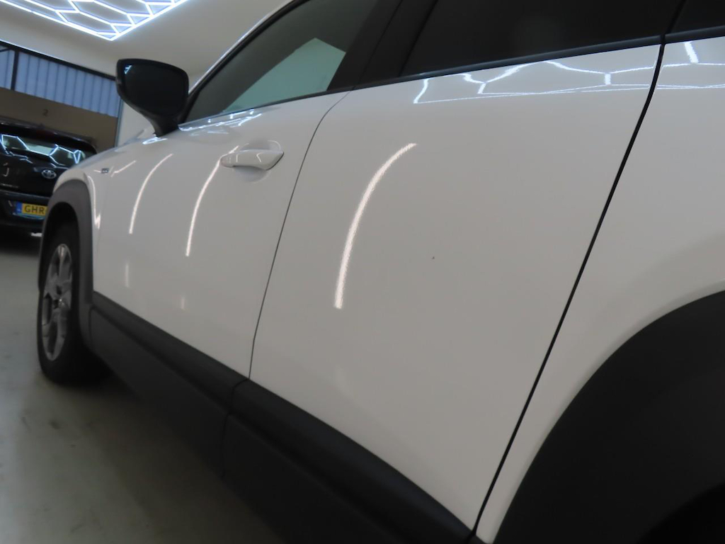 Foto 25 van Mazda MX-30
