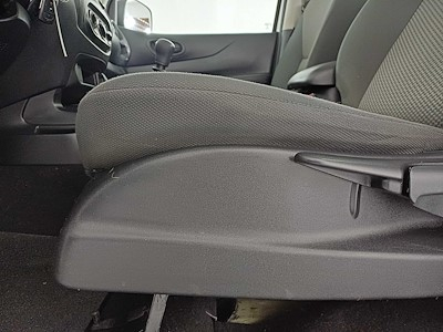 Buy NISSAN NISSAN FRONTIER on Ayvens Carmarket
