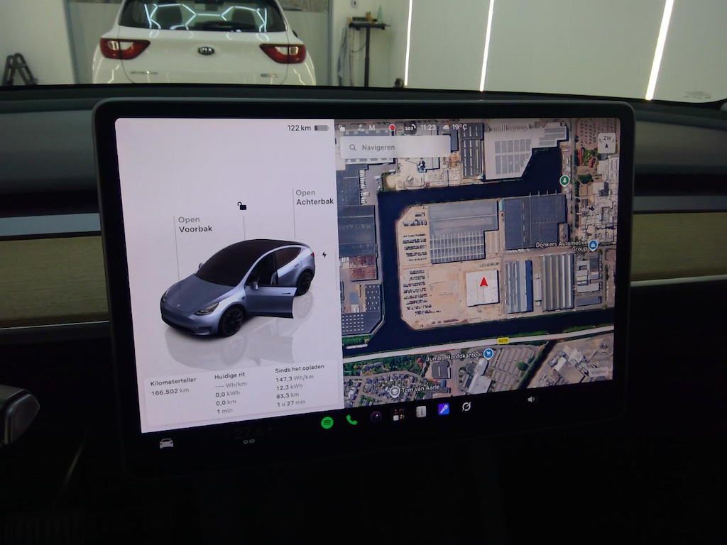 Foto 15 van Tesla Model Y