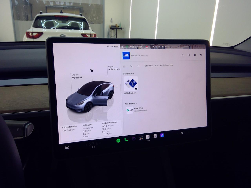 Foto 16 van Tesla Model Y