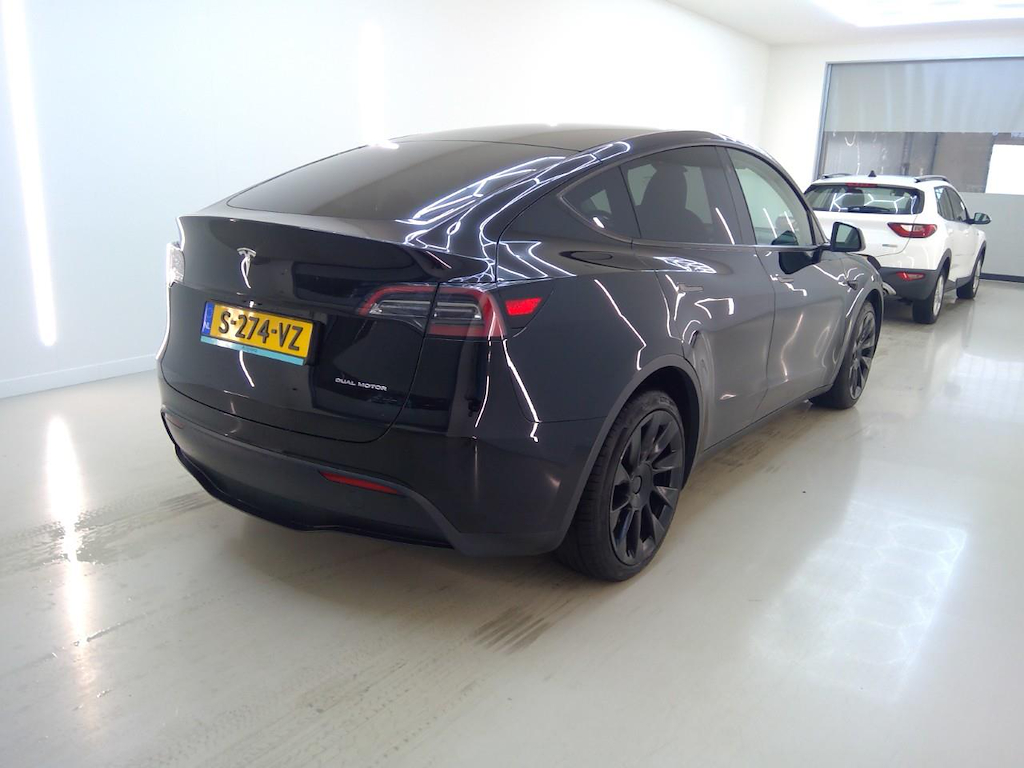 Foto 2 van Tesla Model Y