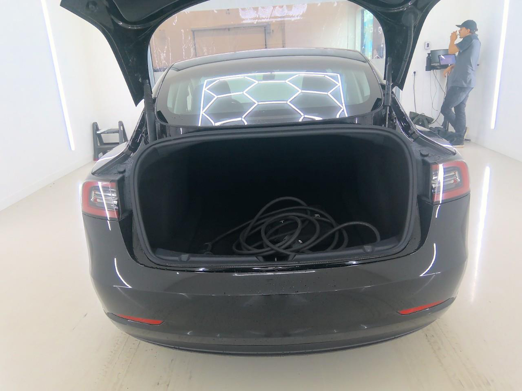 Foto 6 van Tesla Model 3