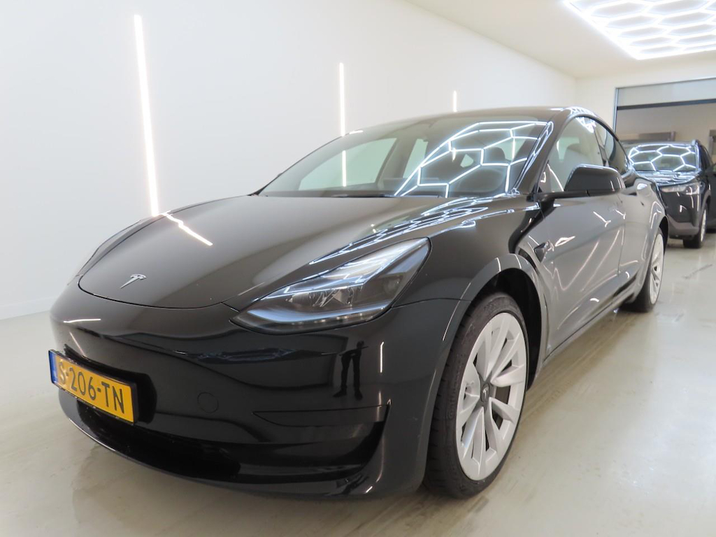 Foto 2 van Tesla Model 3