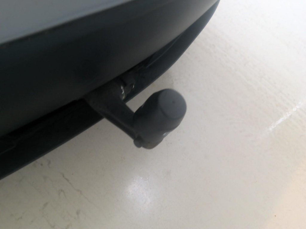 Foto 10 van Tesla Model Y
