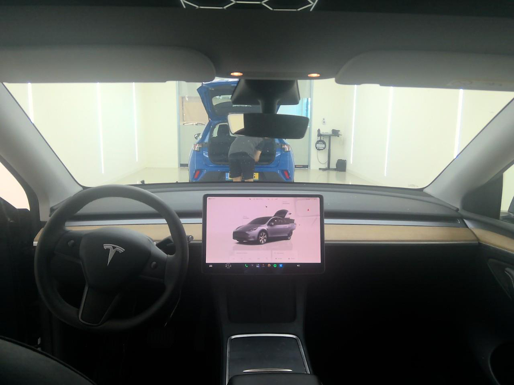 Foto 2 van Tesla Model Y