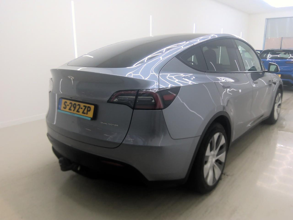 Foto 4 van Tesla Model Y