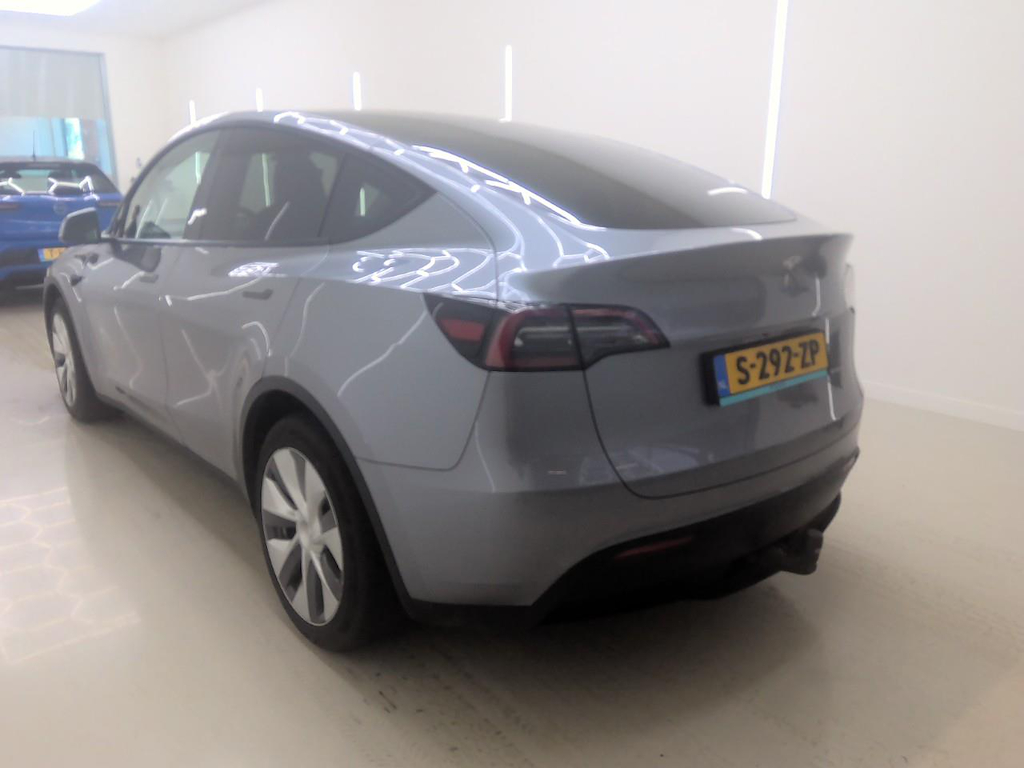 Foto 5 van Tesla Model Y