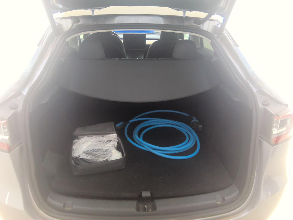 Foto 8 van Tesla Model Y