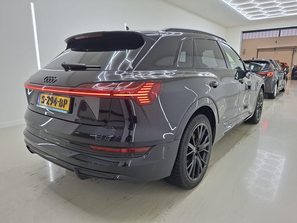 Foto 3 van Audi e-tron