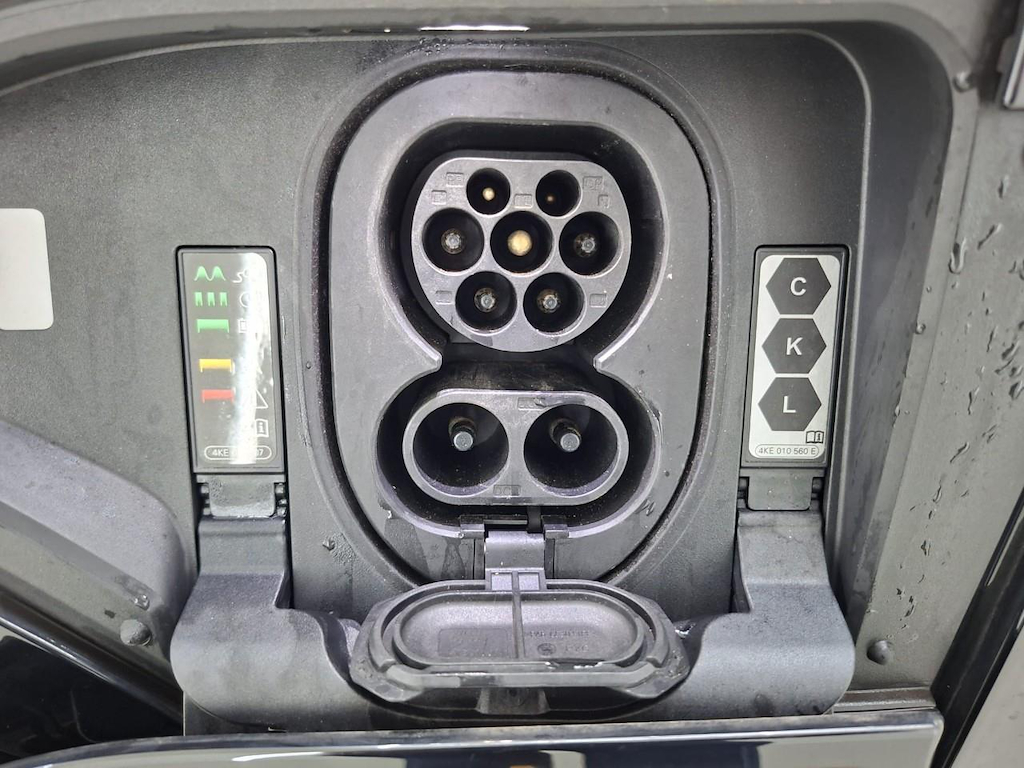 Foto 20 van Audi e-tron